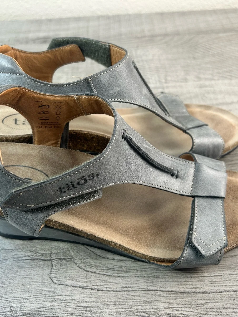 Taos Gray Suede Wedge Sandals - Comfortable Women’s Shoes Size 9-9.5